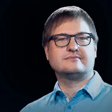 Илья Михайлов